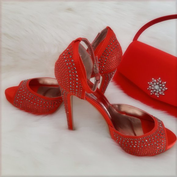 LILIANA Open Toe Ankle Strap Heels - Picture 1 of 8